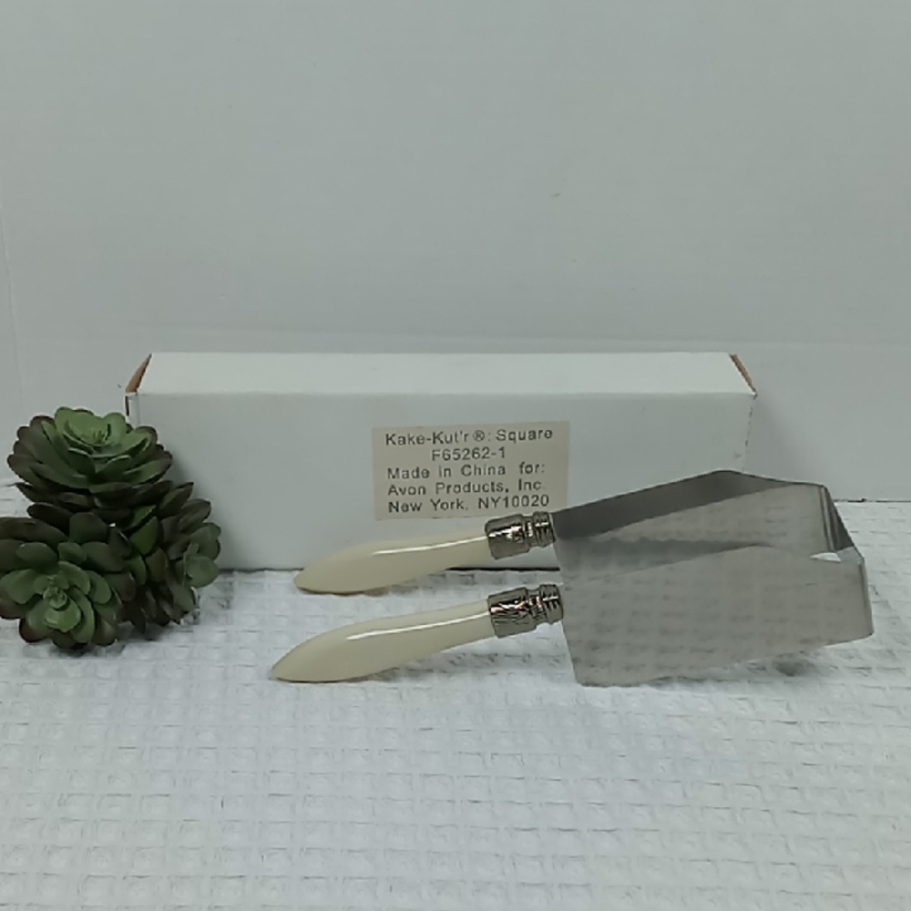 Vintage Square Kake-Kut'r by Avon in Original Box Almond Handles Stainless